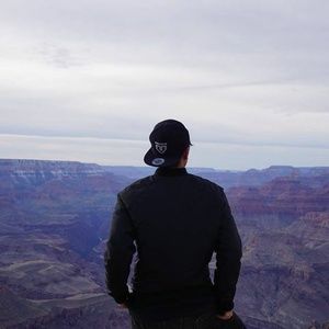 Meet your Posher, Phong